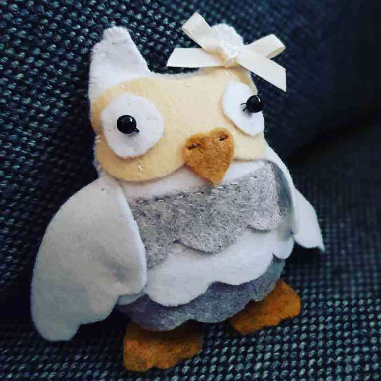 A felt owl.